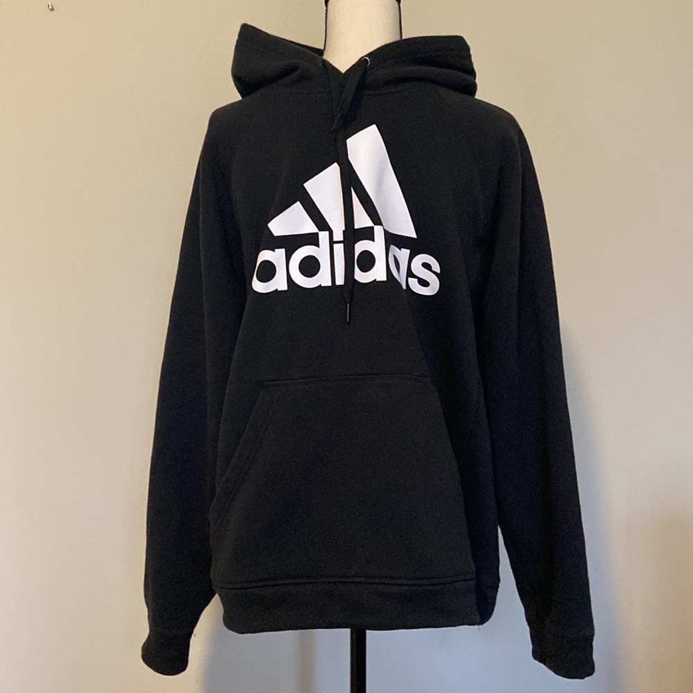 Adidas Sweatshirt